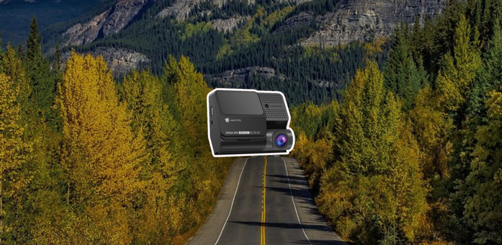 NAVITEL RS984 GPS: двуглазый помощник водителя