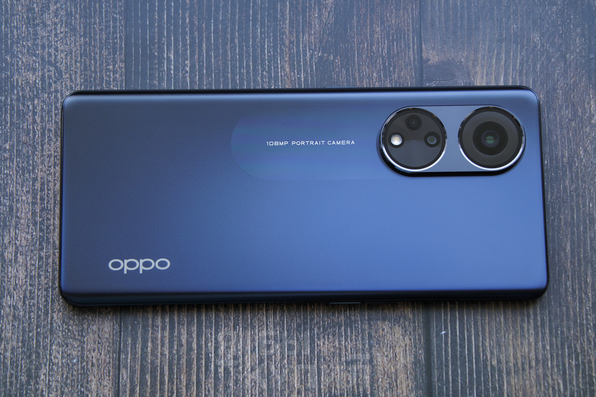 OPPO Reno8 T 5G: смартфон и микроскоп